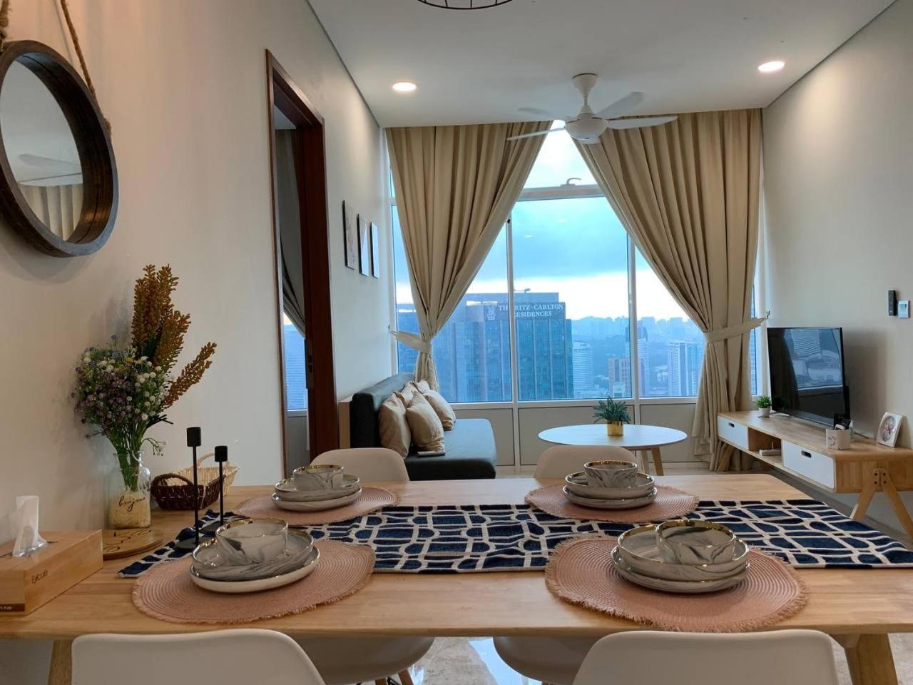 Sky Suites Klcc At Kuala Lumpur Luaran gambar
