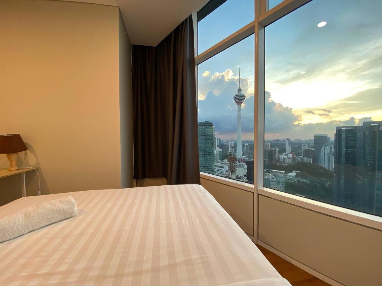 Sky Suites Klcc At Kuala Lumpur Luaran gambar