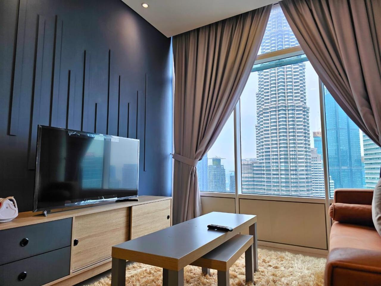 Sky Suites Klcc At Kuala Lumpur Luaran gambar