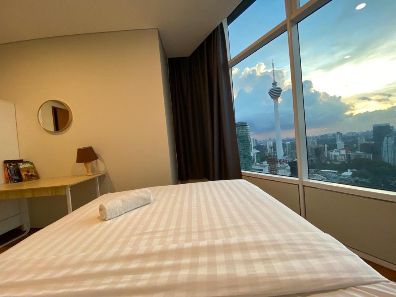 Sky Suites Klcc At Kuala Lumpur Luaran gambar