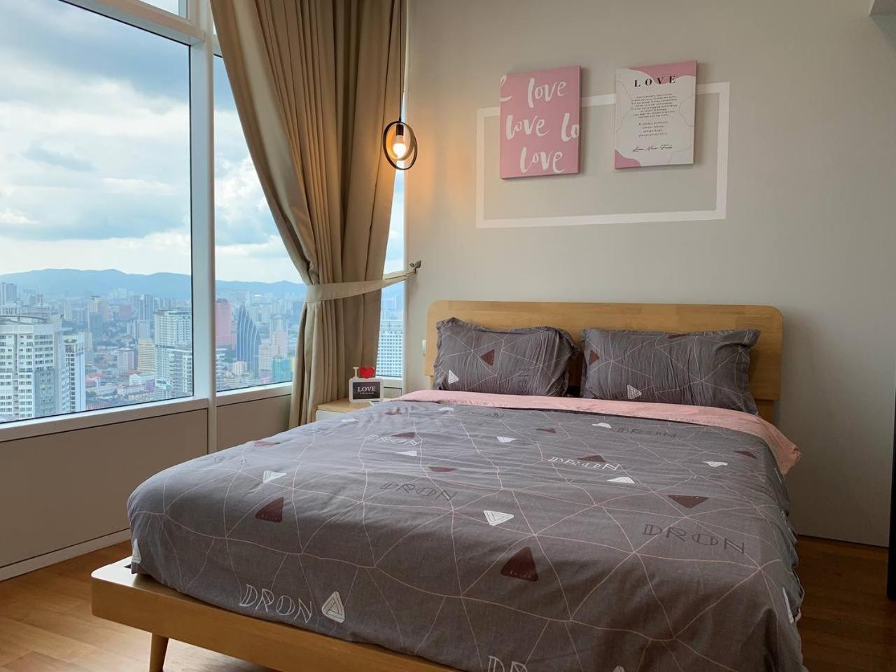 Sky Suites Klcc At Kuala Lumpur Luaran gambar